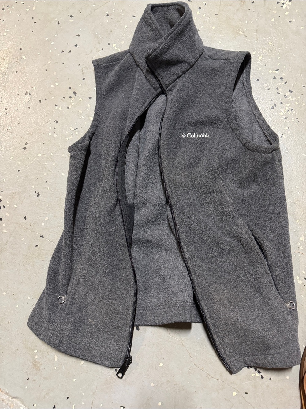Columbia Charcoal Gray Full-Zip Fleece Vest